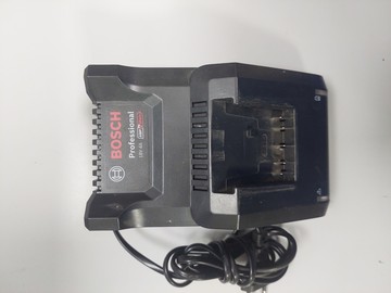 Б/в Набір інструментів Bosch gsr 185-li / gws 180-li / 1акб 4.0ah / зп 01-200932168