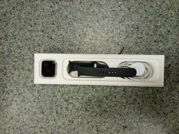 Apple watch series 5 gps 40mm aluminium case