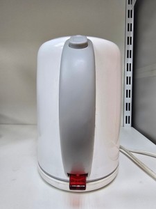Б/у Электрочайник Bosch twk7601 01-200935840