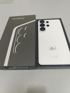 Б/в Мобільний телефон Samsung galaxy s26 ultra 12/256gb 01-200938123