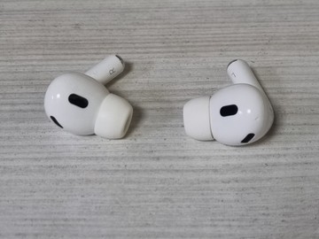 Б/в Навушники Apple airpods pro 2nd generation 01-200898926