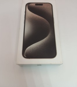 Б/в Мобільний телефон Apple iphone 15 pro 256gb 01-200972840