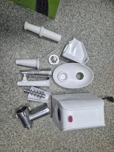 Б/в М`ясорубка Heinner mg-1340 01-200973576