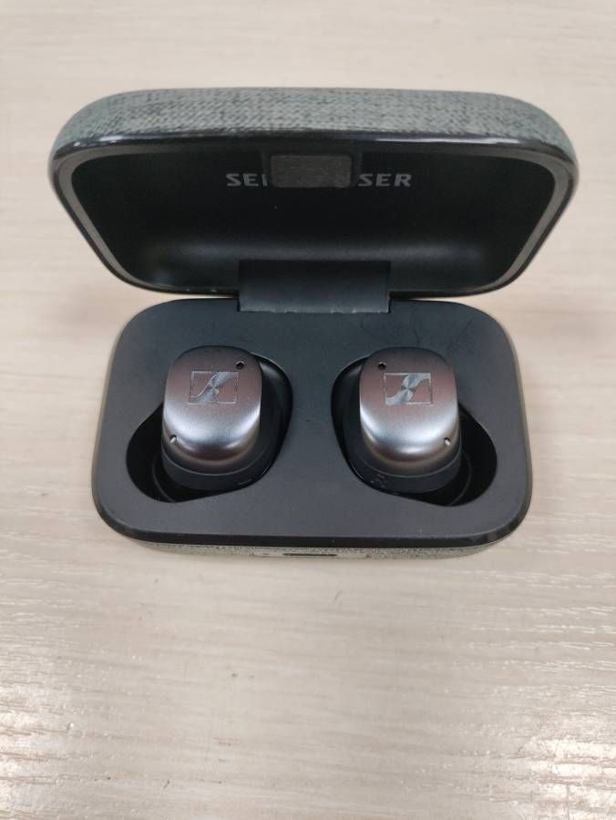 momentum true wireless 3