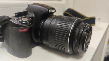 Б/в Фотоапарат Nikon d3100 kit / af-s nikkor 18-55mm f:3,5-5,6g vr dx 01-200995076
