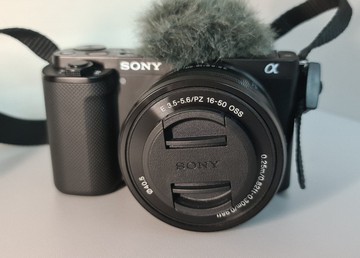 Б/в Фотоапарат Sony zv-e10 kit 01-200998822