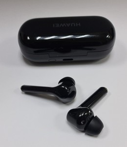 Б/в Навушники Huawei freebuds 3i 01-201013676