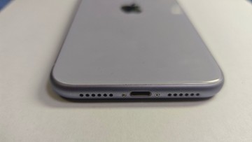Б/в Мобільний телефон Apple iphone 11 64gb 01-201042534