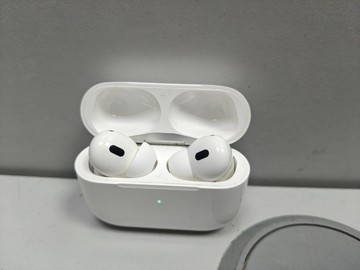 Б/у Навушники Apple airpods pro 2nd generation 01-201053636