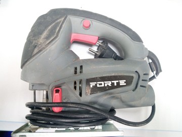 Б/в Електролобзик Forte js 700 vp 01-201074826