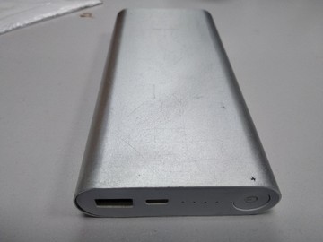 Б/в Повербанк Xiaomi 20800 mah 01-201094469