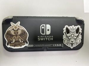 Б/у Игровая приставка Nintendo switch lite 01-201107354