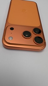 Б/в Мобільний телефон Apple iphone 17 pro 256gb 01-201131140