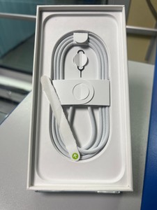 Б/в Мобільний телефон Apple iphone 17 pro max 512gb 01-201135870