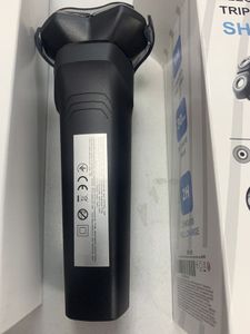 01-200572126: Shaver 105105