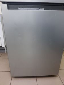 01-200580708: Indesit li9s1es