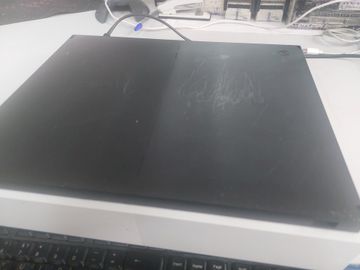 01-200590838: Microsoft xbox one s 1tb