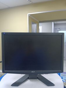 01-200775540: Acer x193w