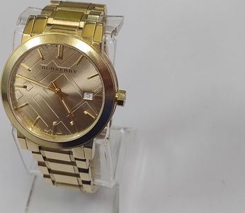 01-200790542: Burberry bu9033