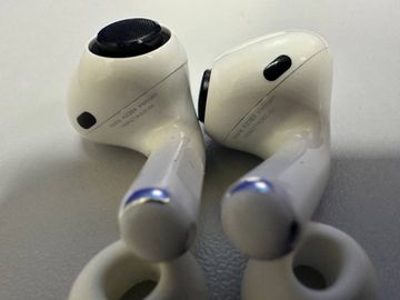 01-200790800: Apple airpods pro