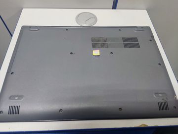 Б/у Ноутбук Lenovo 15/amd a6 9220 ddr4/4gb ddr4/hdd 500 gb/ssd *відсутній/*інтегрована 01-200809465