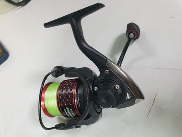 Б/у Катушка рыболовная Favorite hurricane 1000s 01-200815705