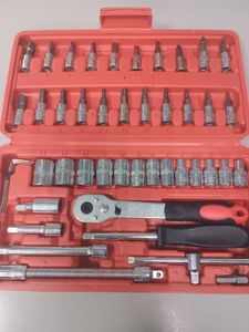 Б/в Набір автоінструментів New Tools 46 шт 16-000270139