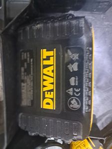 Б/у Перфоратор Dewalt dch133 01-200832814