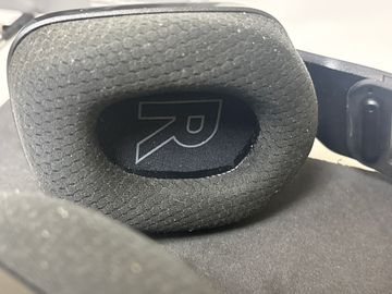 Б/в Навушники Logitech g733 lightspeed wireless rgb 01-200838485