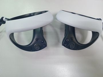 Б/в Окуляри віртуальної реальності Sony playstation vr2 cfi-zvr1 + 2 контролери cfi-zcvl1 01-200842418