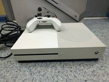 Б/в Ігрова приставка Microsoft xbox one s 500gb 01-200847191