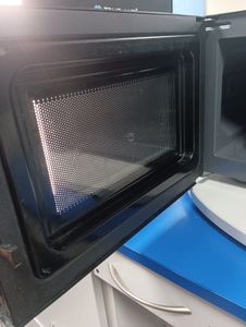 Б/в Мікрохвильова піч Liberton lmw-2077m 01-200850653