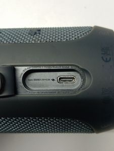 Б/в Акустика Jbl flip essential 2 01-200855631