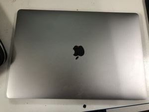 Б/в Ноутбук Apple macbook pro a1707/екр. 15.4 core i7 2,9ghz/ ram16gb/ ssd512gb/intel hd graphics 630/touch bar 01-200853764