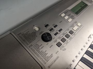 Б/в Синтезатор Yamaha ypt-370 01-200861881