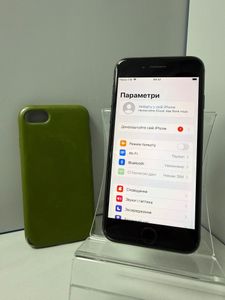 Б/в Мобільний телефон Apple iphone 8 64gb 01-200872826