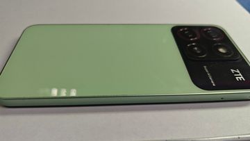 Б/в Мобільний телефон Zte blade a35 2/64gb 01-200893935