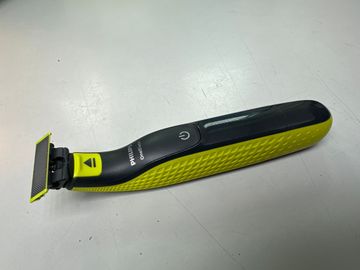 Б/у Электробритва Philips oneblade qp2520/20 01-200899753