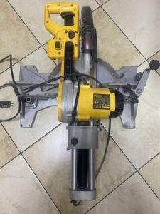 Б/у Пила дисковая Dewalt dws780 01-200901509