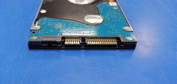 Б/в Жорсткий диск Seagate mobile hdd st1000lm035 01-200905953