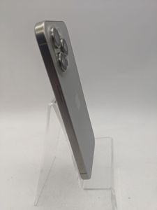 Б/у Мобільний телефон Apple iphone 15 pro max 256gb 01-200856131