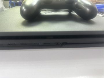 Б/у Игровая приставка Sony playstation 4 pro 1tb 01-200912698