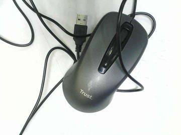 Б/в Миша Trust carve usb mouse 01-200918646