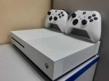Б/в Ігрова приставка Microsoft xbox one s 500gb 01-200924186