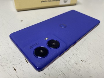 Б/в Мобільний телефон Motorola moto g85 8/256gb 01-200928346