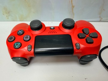 Б/у Геймпад Sony dualshock 4 v2 01-200928366