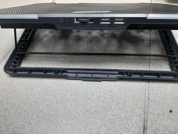 Б/у Подставка для ноутбука Gamepro cp670 01-200938543