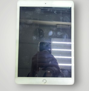 Б/в Планшет Apple ipad 8 wifi 32gb 4g 01-200919740