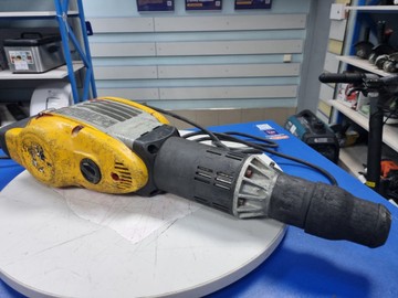 Б/у Отбойный молоток Dewalt d25900k 01-200950242