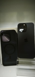 Б/у Мобільний телефон Apple iphone 16 pro max 512gb 01-200989702